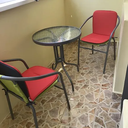 Edu&alice Apartment