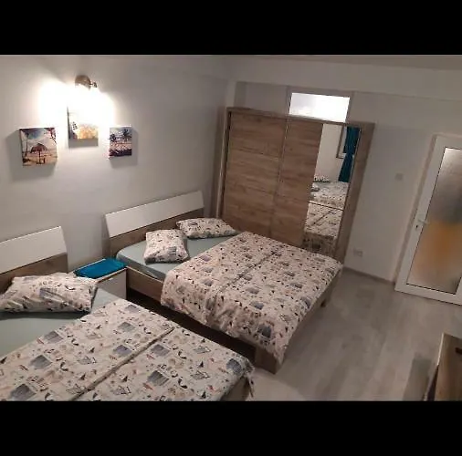 Edu&alice Apartment *